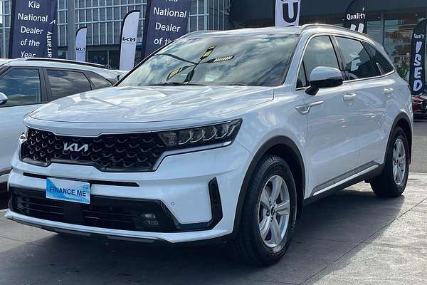 2023 Kia Sorento S MQ4