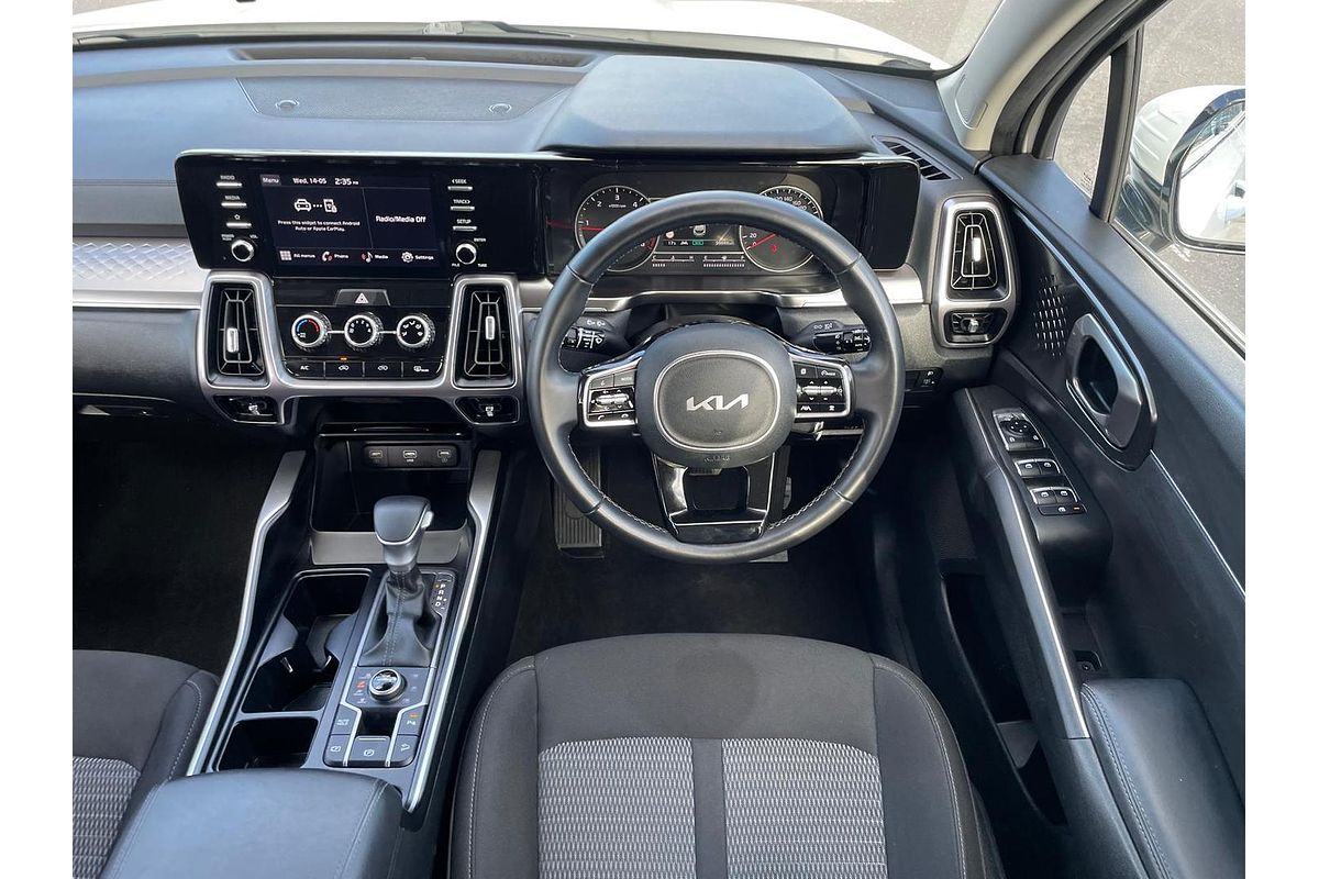 2023 Kia Sorento S MQ4