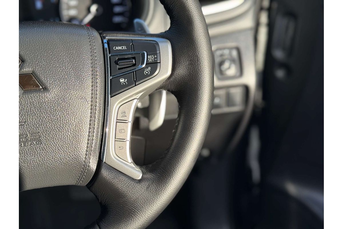 2023 Mitsubishi Pajero Sport GLS QF