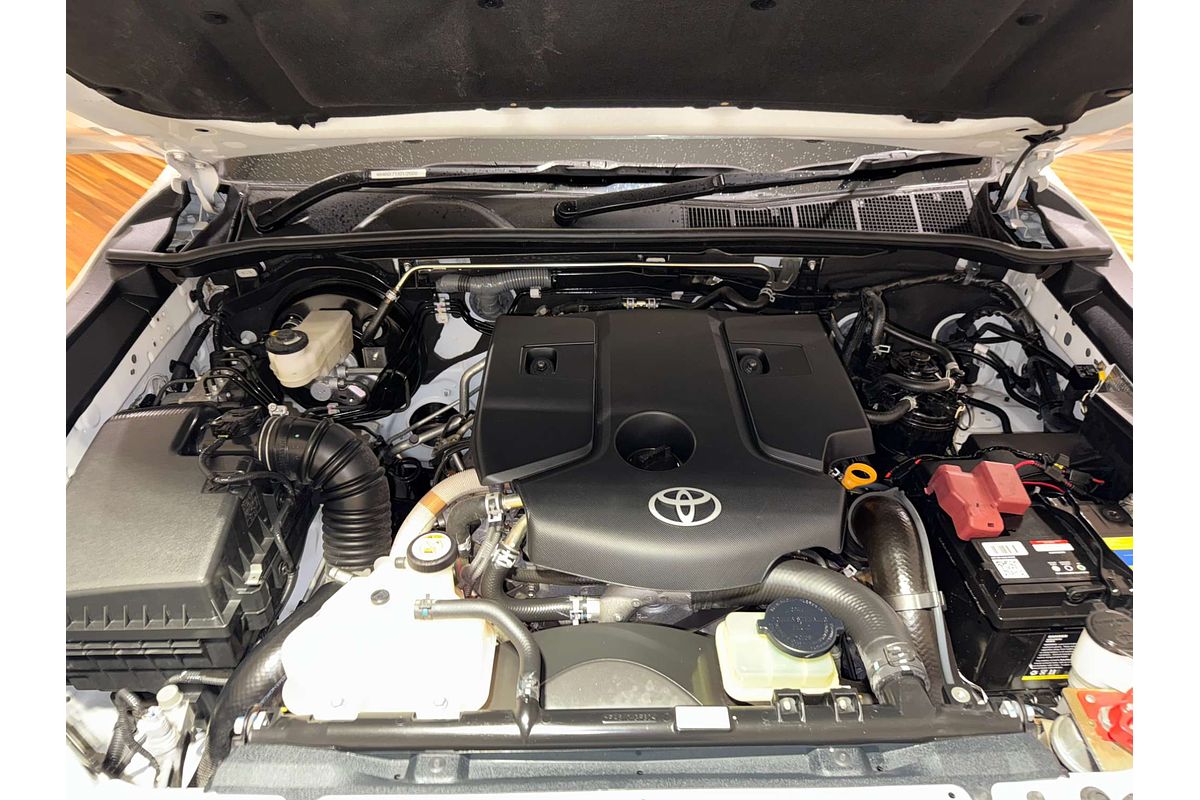 2019 Toyota Hilux SR GUN126R 4X4