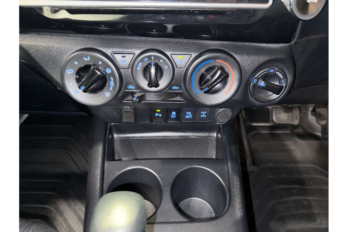 2019 Toyota Hilux SR GUN126R 4X4