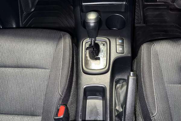 2019 Toyota Hilux SR GUN126R 4X4