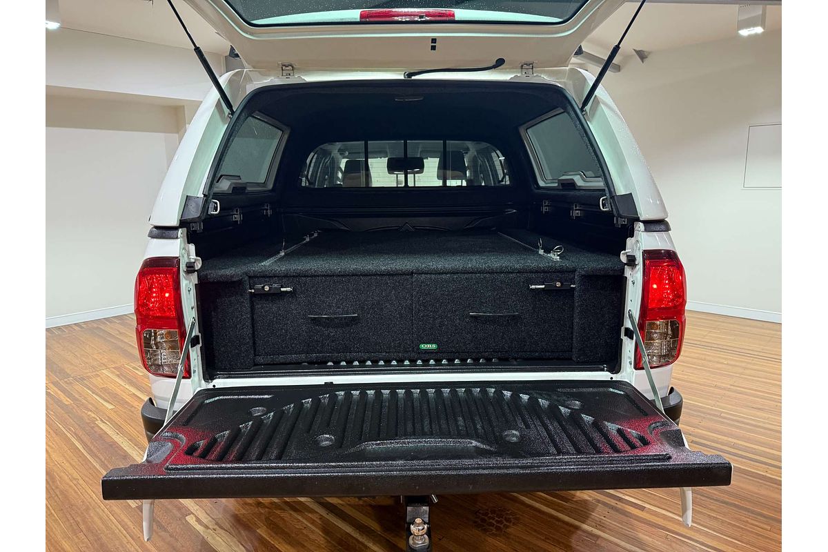 2019 Toyota Hilux SR GUN126R 4X4