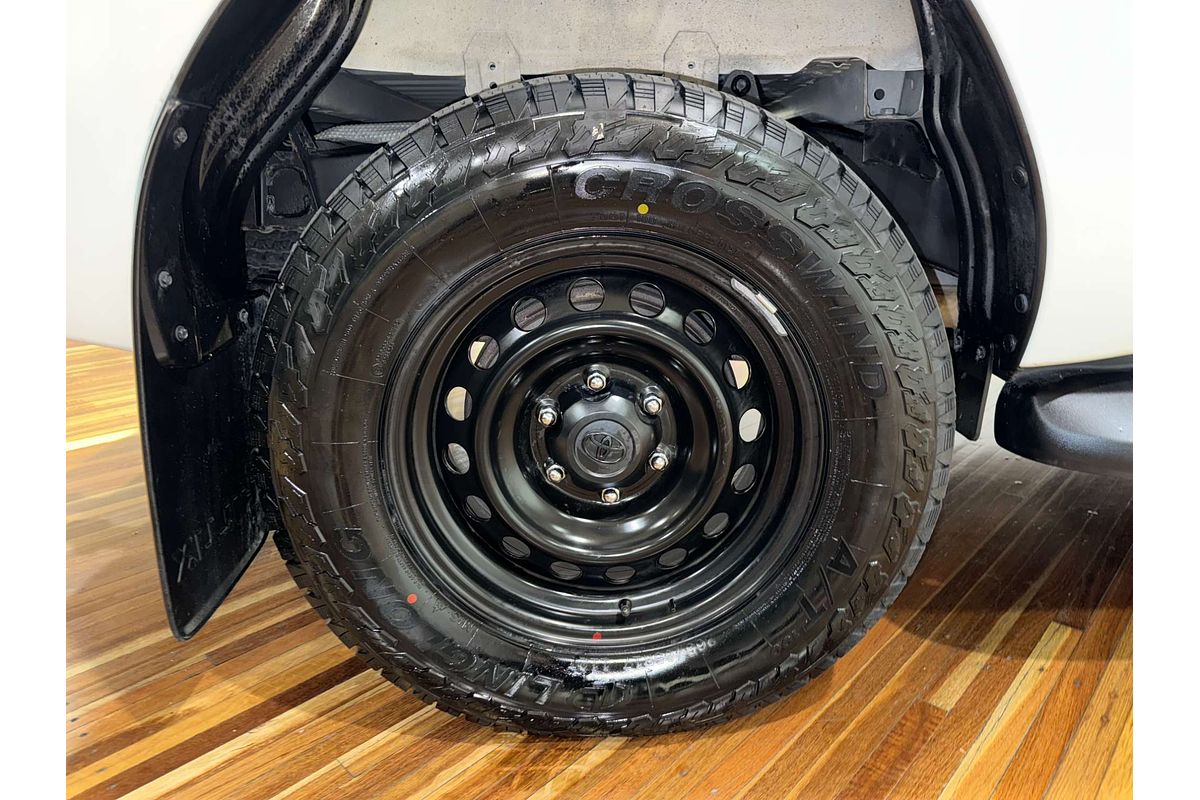 2019 Toyota Hilux SR GUN126R 4X4
