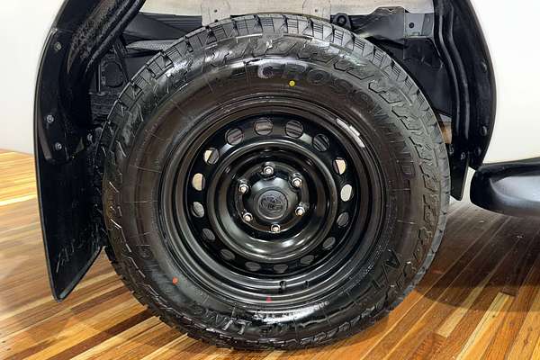 2019 Toyota Hilux SR GUN126R 4X4