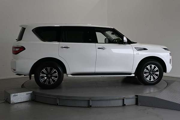 2022 Nissan Patrol Ti Y62