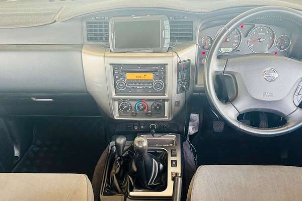 2015 Nissan Patrol DX Y61