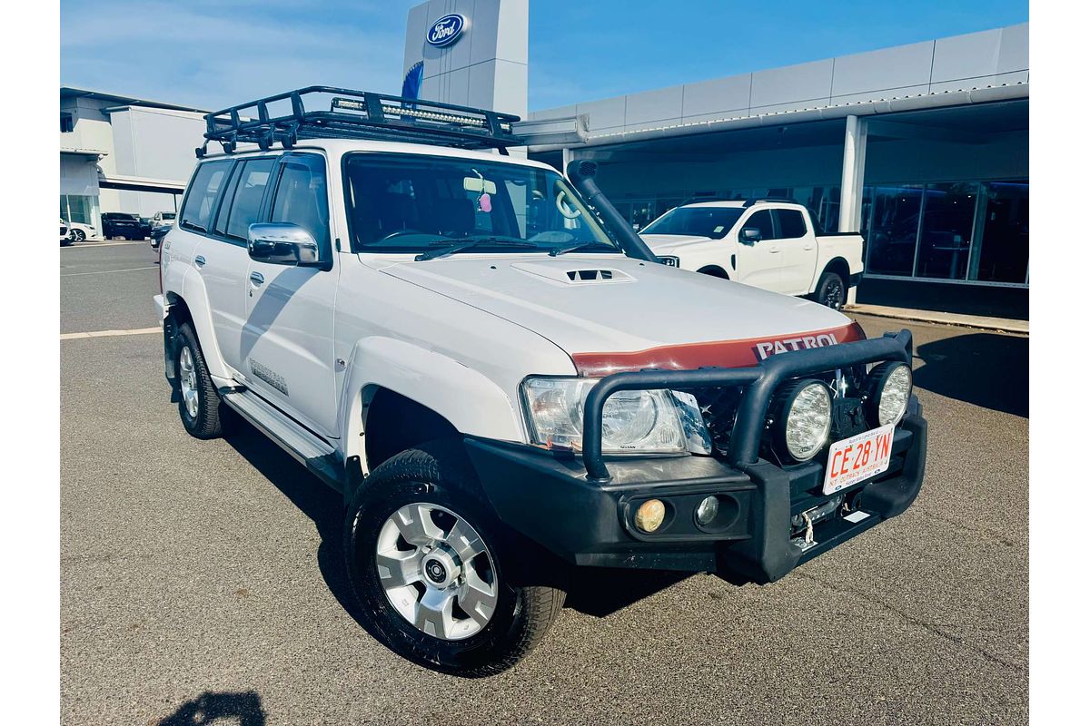 2015 Nissan Patrol DX Y61