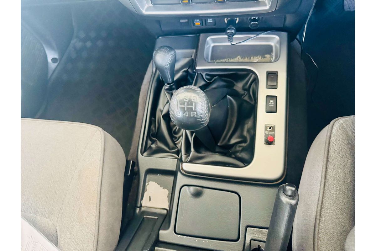 2015 Nissan Patrol DX Y61