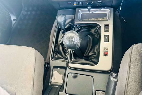 2015 Nissan Patrol DX Y61