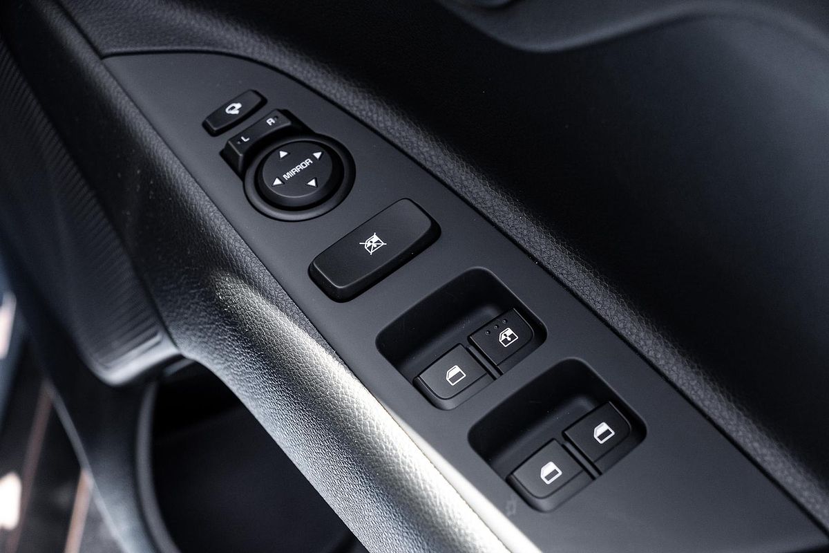 2025 Kia Stonic Sport YB