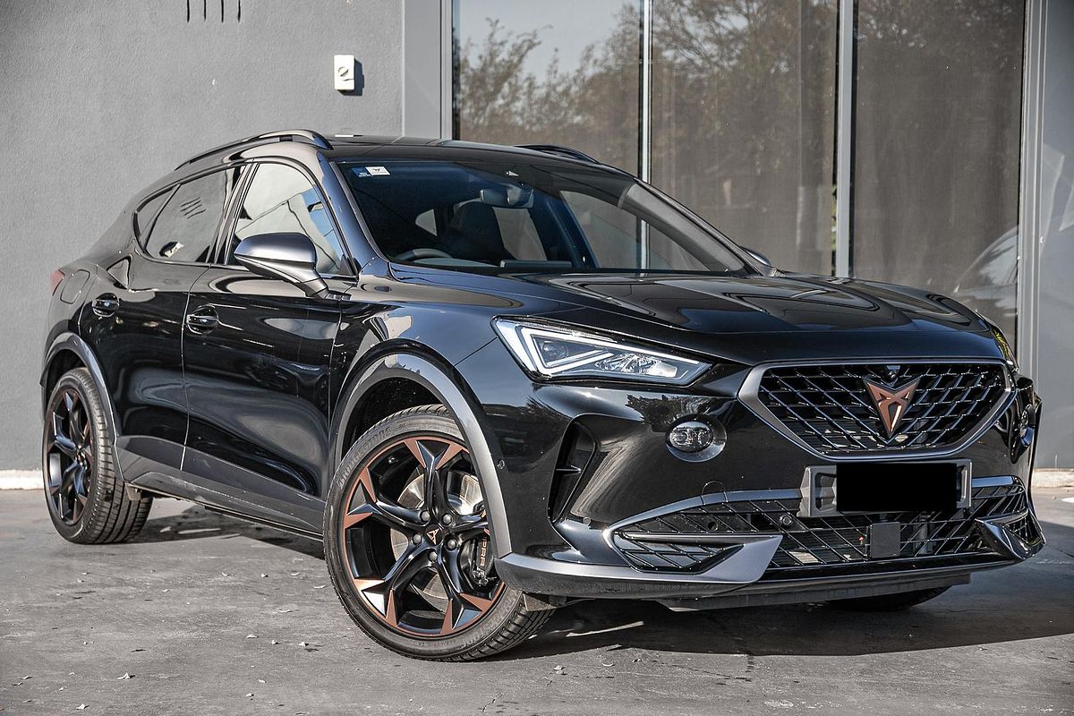 2024 CUPRA Formentor VZe Tribe Edition KM
