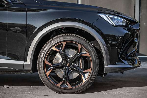 2024 CUPRA Formentor VZe Tribe Edition KM
