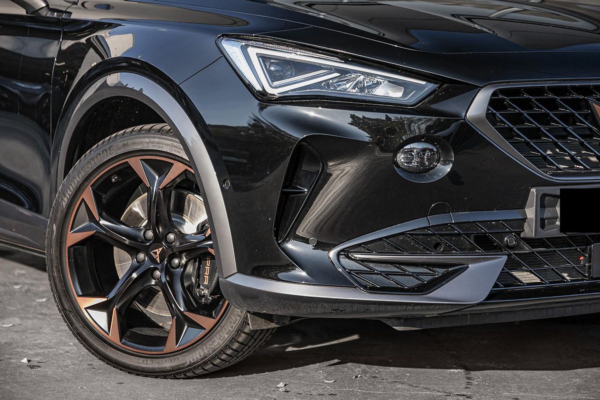 2024 CUPRA Formentor VZe Tribe Edition KM