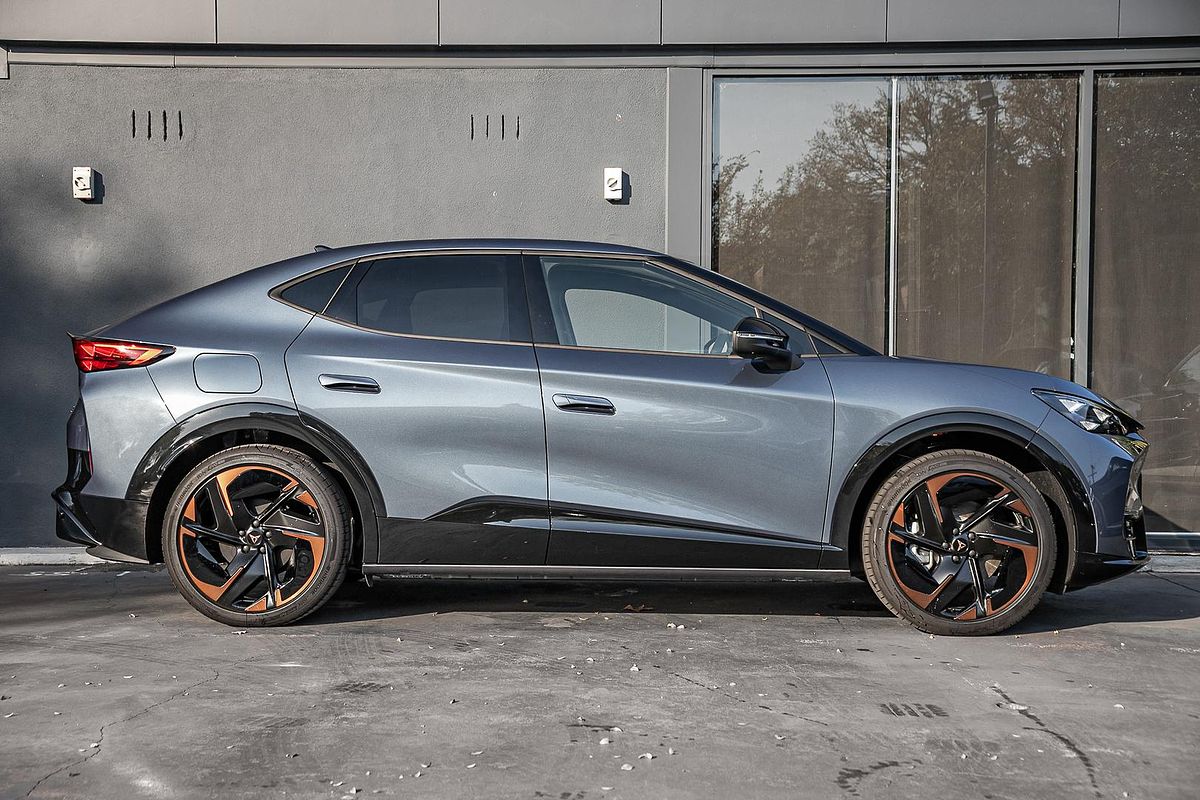 2025 CUPRA Tavascan VZ KR