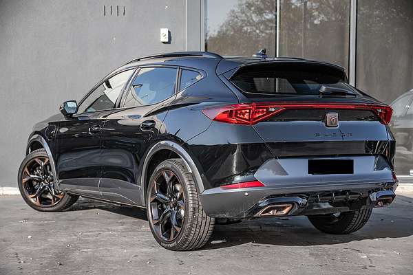 2024 CUPRA Formentor VZe Tribe Edition KM
