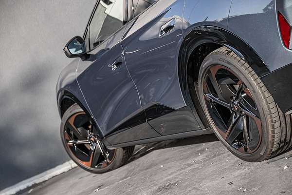 2025 CUPRA Tavascan VZ KR