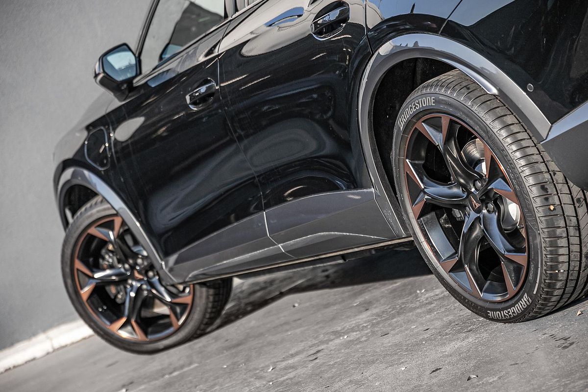 2024 CUPRA Formentor VZe Tribe Edition KM