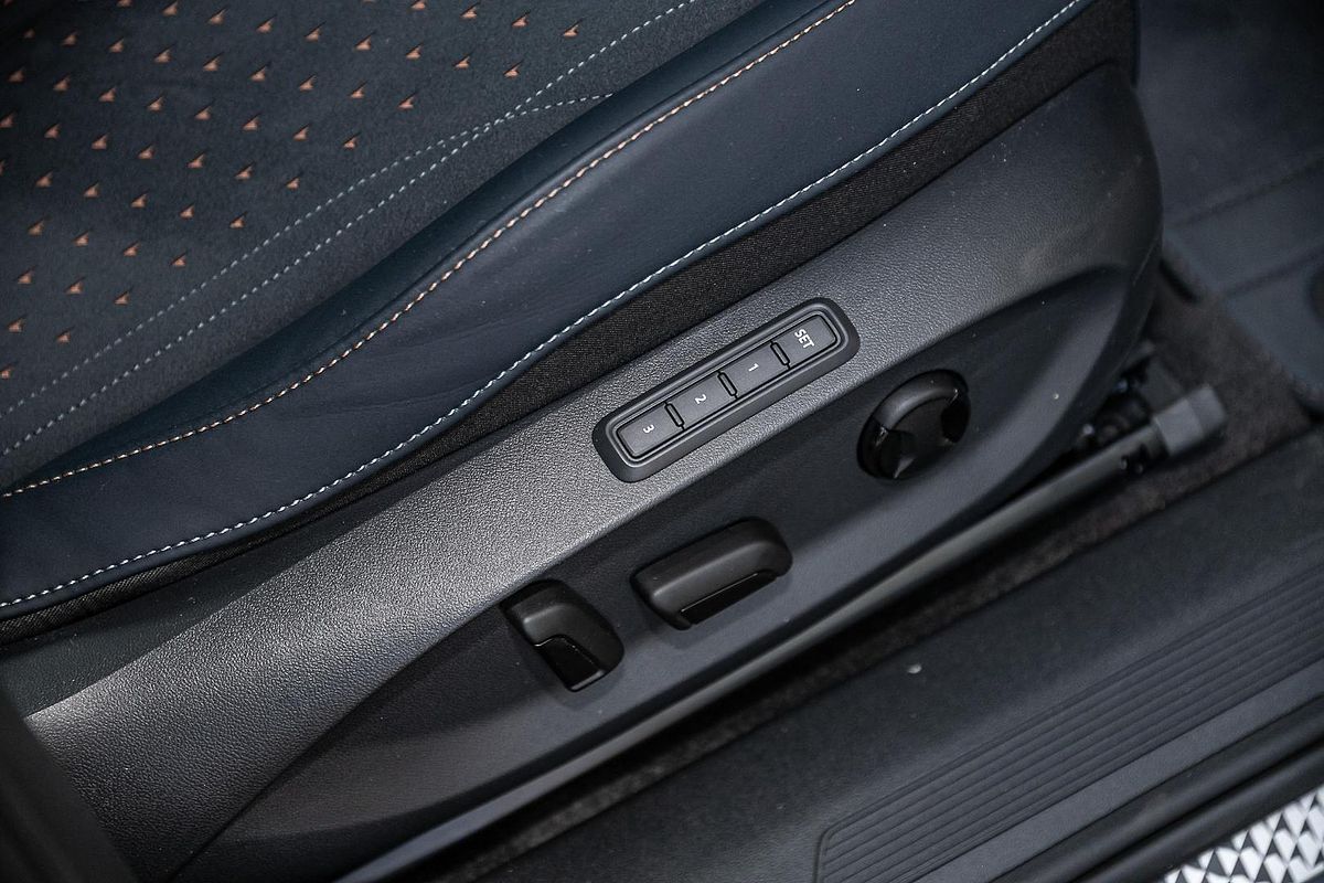 2025 CUPRA Tavascan VZ KR