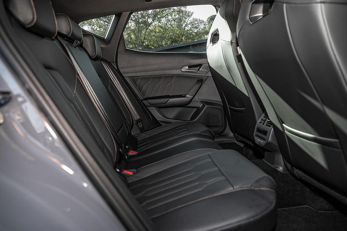 2024 CUPRA Formentor VZe KM