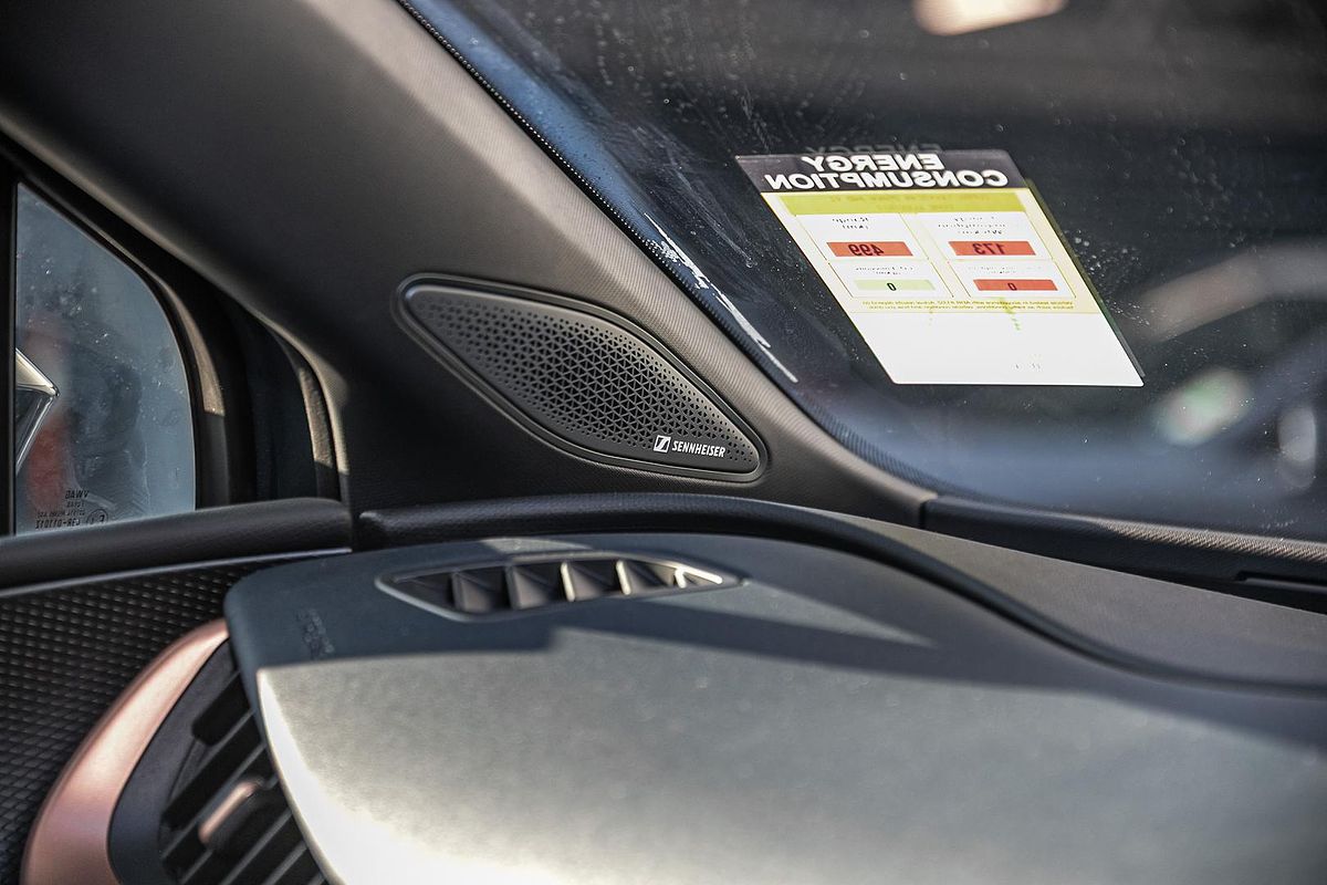 2025 CUPRA Tavascan VZ KR
