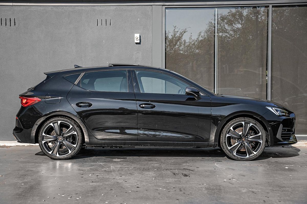 2024 CUPRA Leon VZe KL