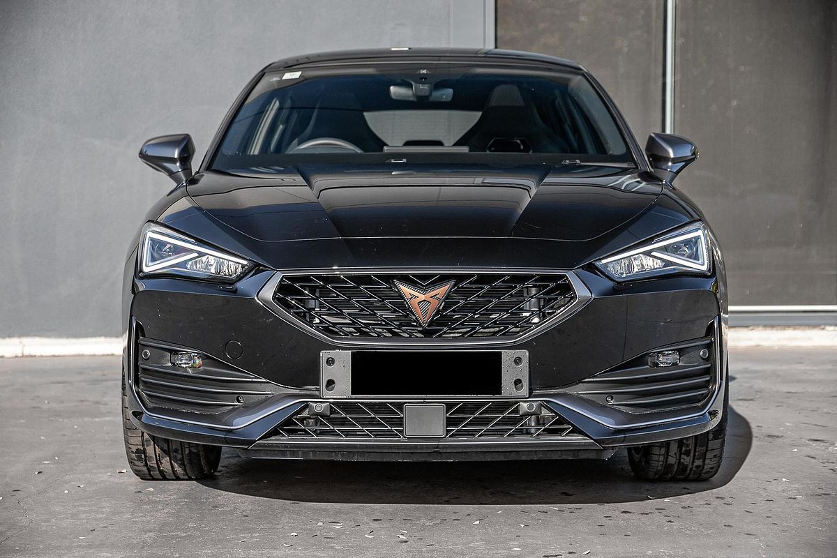 2024 CUPRA Leon VZe KL