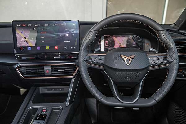 2024 CUPRA Leon VZe KL