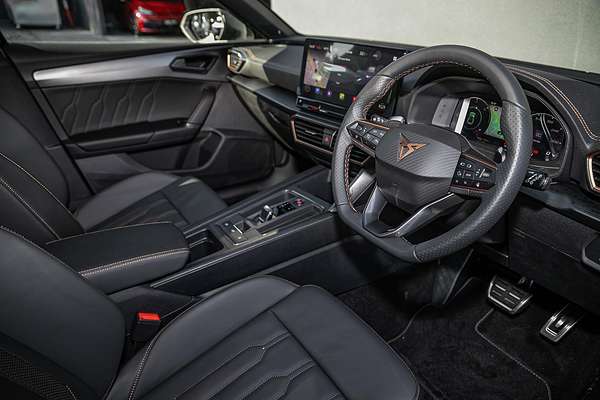 2024 CUPRA Leon VZe KL