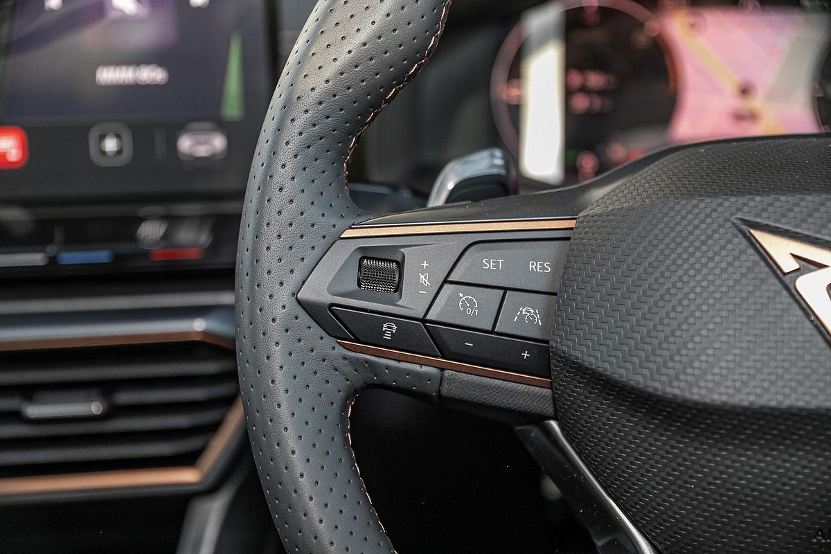 2024 CUPRA Leon VZe KL