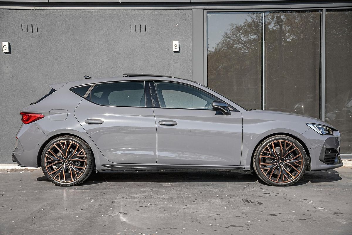 2024 CUPRA Leon VZx KL