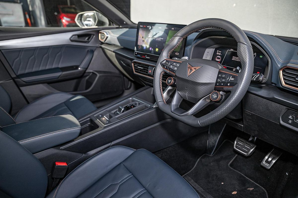 2024 CUPRA Leon VZx KL
