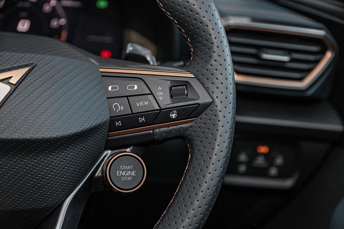 2024 CUPRA Leon VZx KL