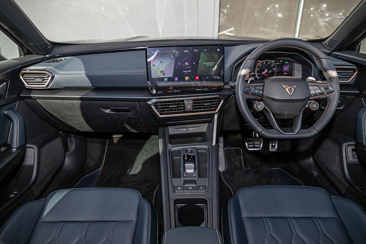2024 CUPRA Formentor VZx KM