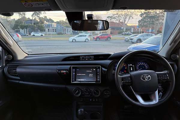 2019 Toyota Hilux SR GUN126R 4X4