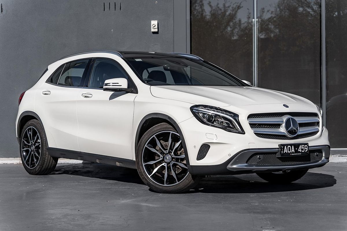 2015 Mercedes-Benz GLA-Class GLA250 X156