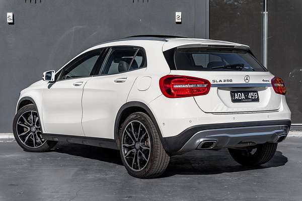 2015 Mercedes-Benz GLA-Class GLA250 X156