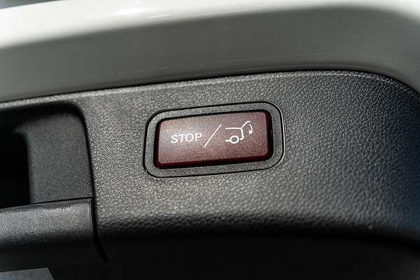 2015 Mercedes-Benz GLA-Class GLA250 X156