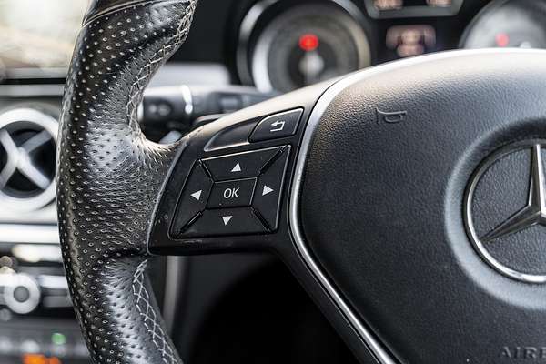 2015 Mercedes-Benz GLA-Class GLA250 X156