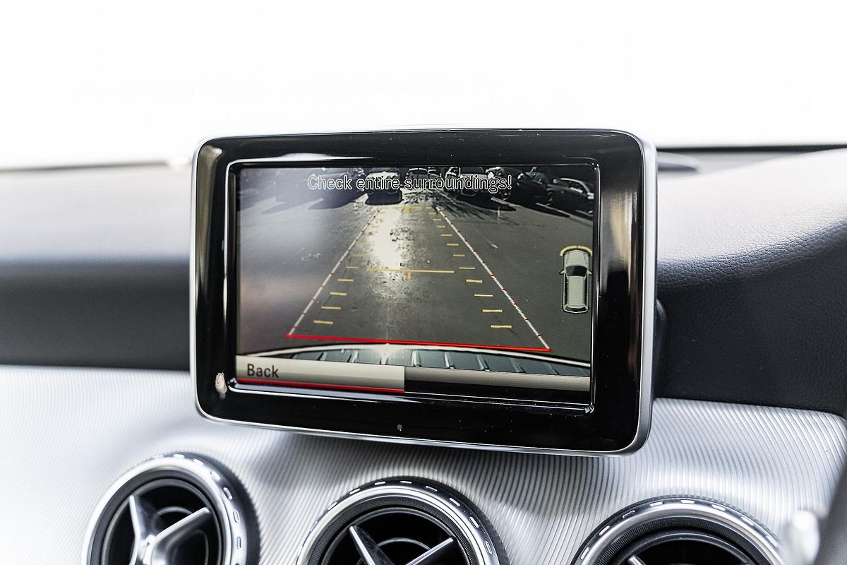 2015 Mercedes-Benz GLA-Class GLA250 X156