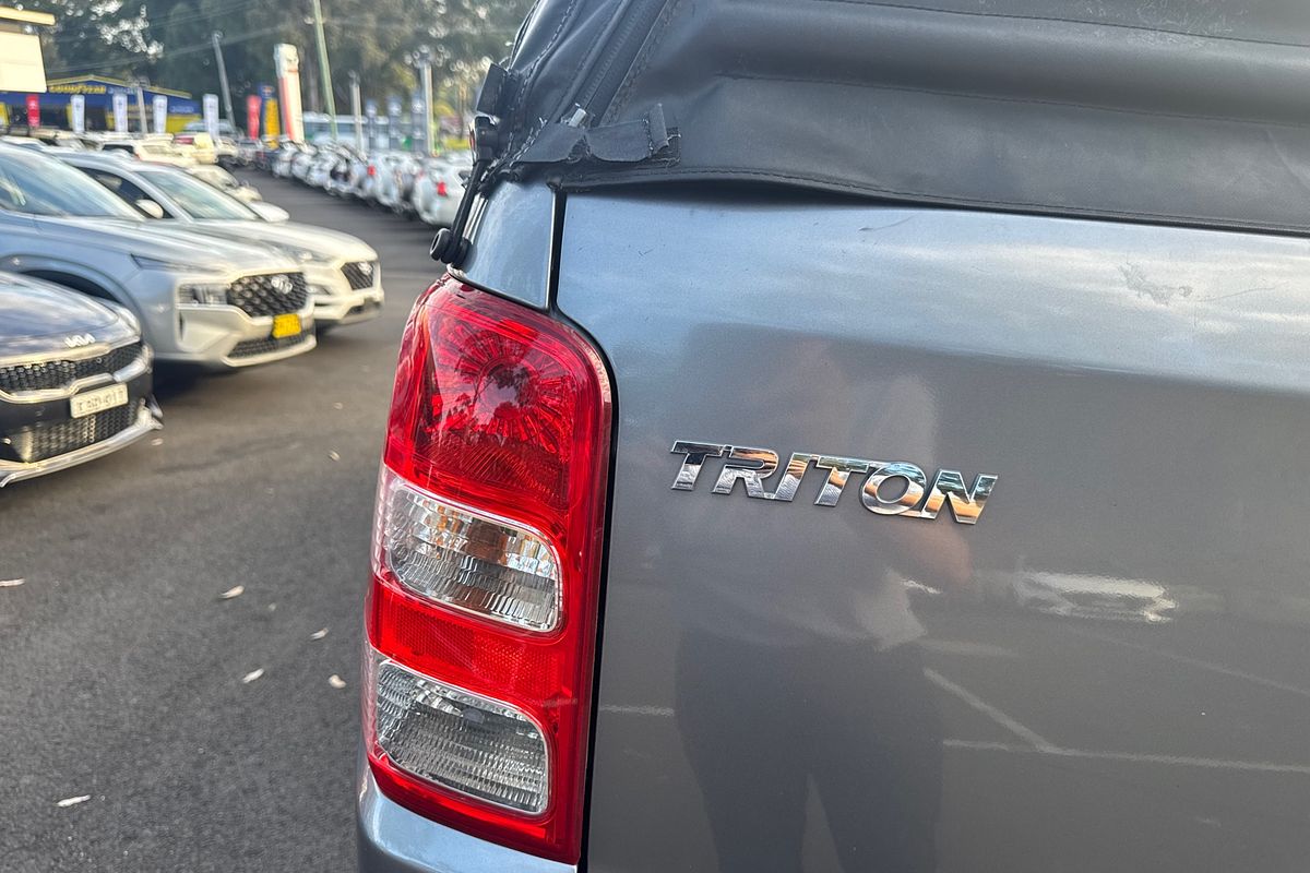 2017 Mitsubishi Triton Exceed MQ 4X4