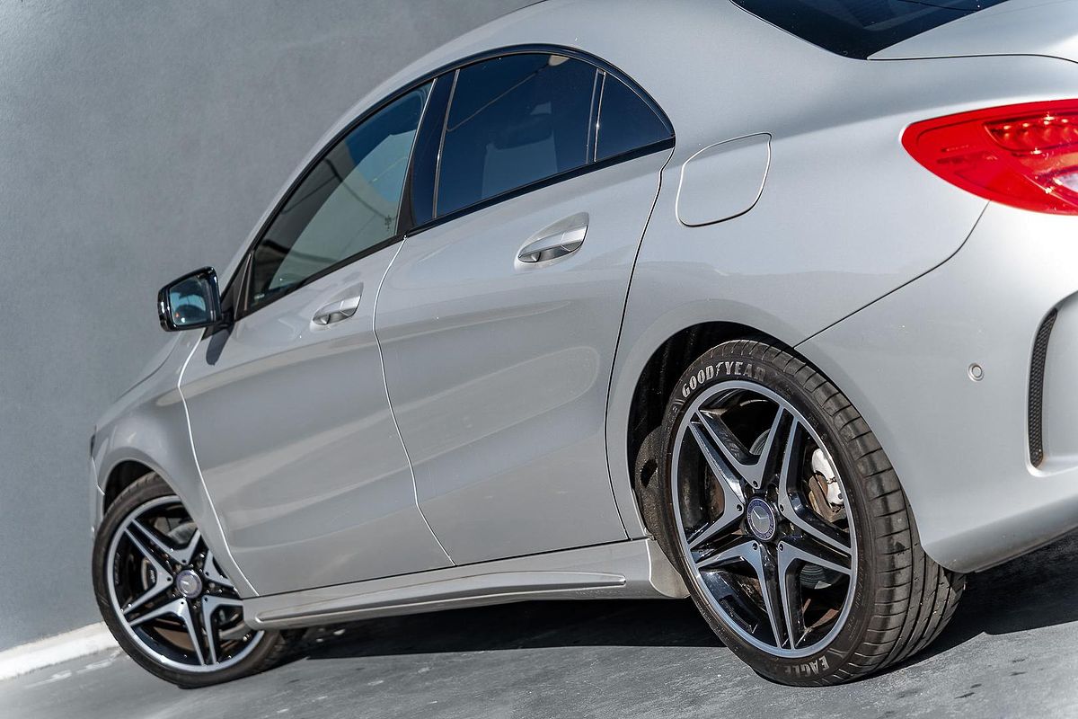 2014 Mercedes-Benz CLA-Class CLA200 C117