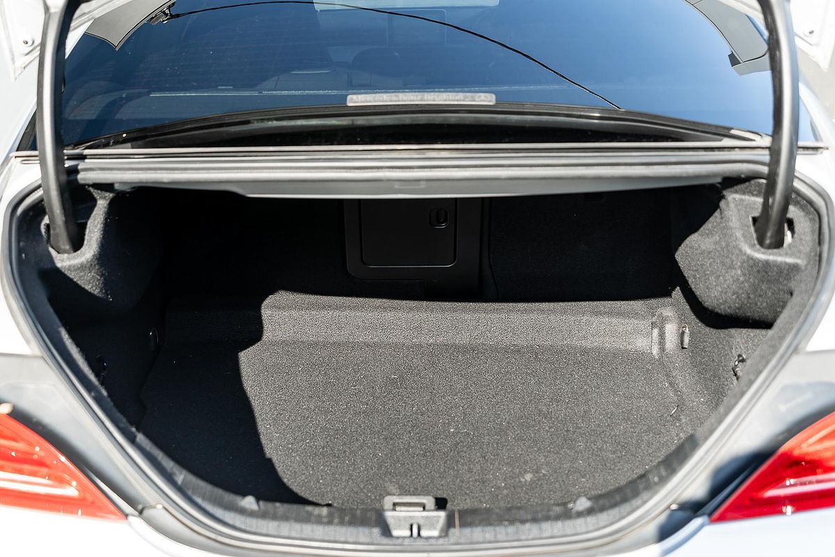 2014 Mercedes-Benz CLA-Class CLA200 C117