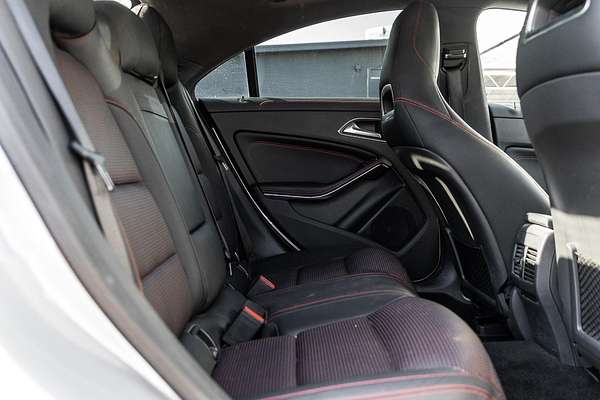 2014 Mercedes-Benz CLA-Class CLA200 C117