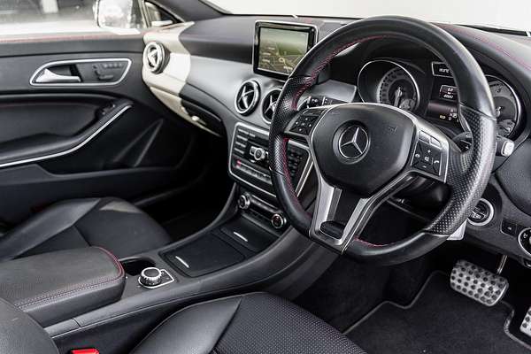 2014 Mercedes-Benz CLA-Class CLA200 C117