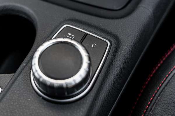 2014 Mercedes-Benz CLA-Class CLA200 C117