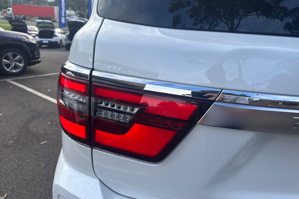 2023 Nissan Patrol Ti Y62