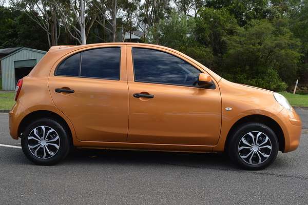 2011 Nissan Micra ST K13