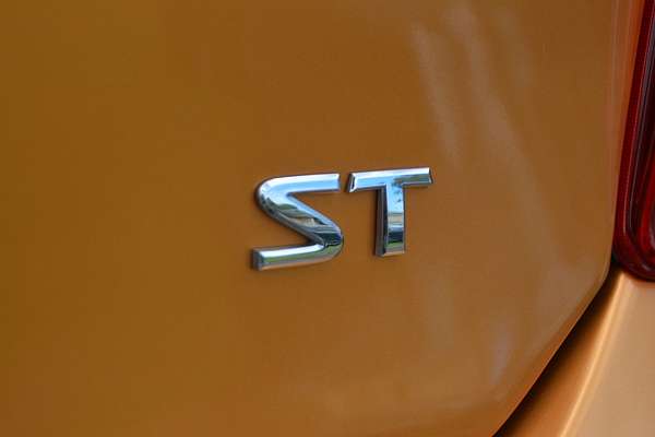 2011 Nissan Micra ST K13