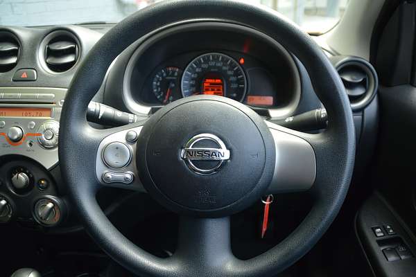2011 Nissan Micra ST K13